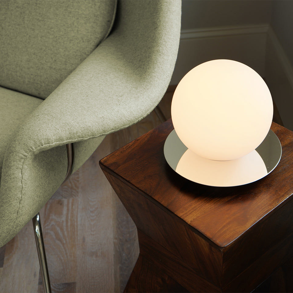 Bola Sphere Table Lamp